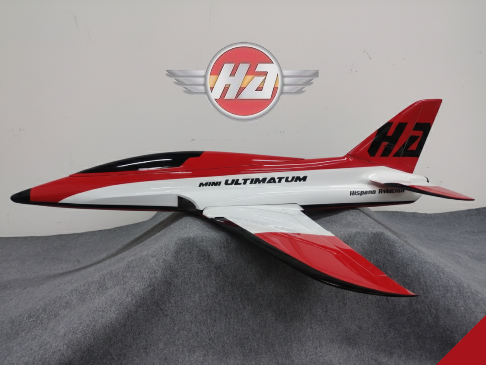 Mini ULTIMATUM 1.5m RED Sport Scheme by HA