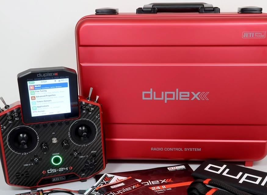 Jeti Duplex DS-24G2 2.4GHz/900MHz NG Carbon Line RUBY LACQUER